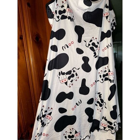 Gown Women’s size 12 14 Black and White Cow Spaghetti straps Sleepwear Backless - Picture 4 of 4
